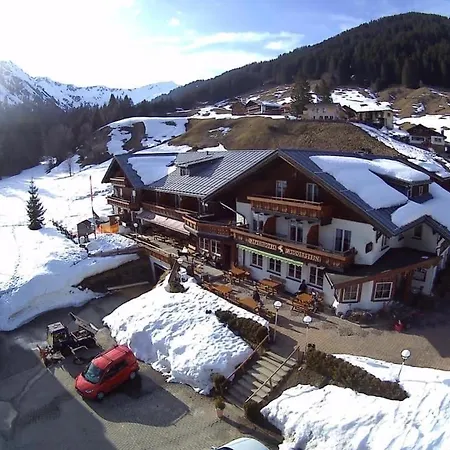 Otel Alpenhotel Widderstein Mittelberg