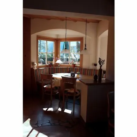 ホテル Alpenhotel Widderstein 3*