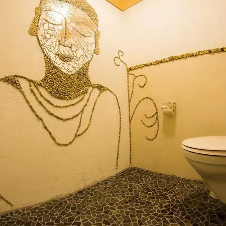 韦德斯坦因艾尔彭酒店 酒店 3*